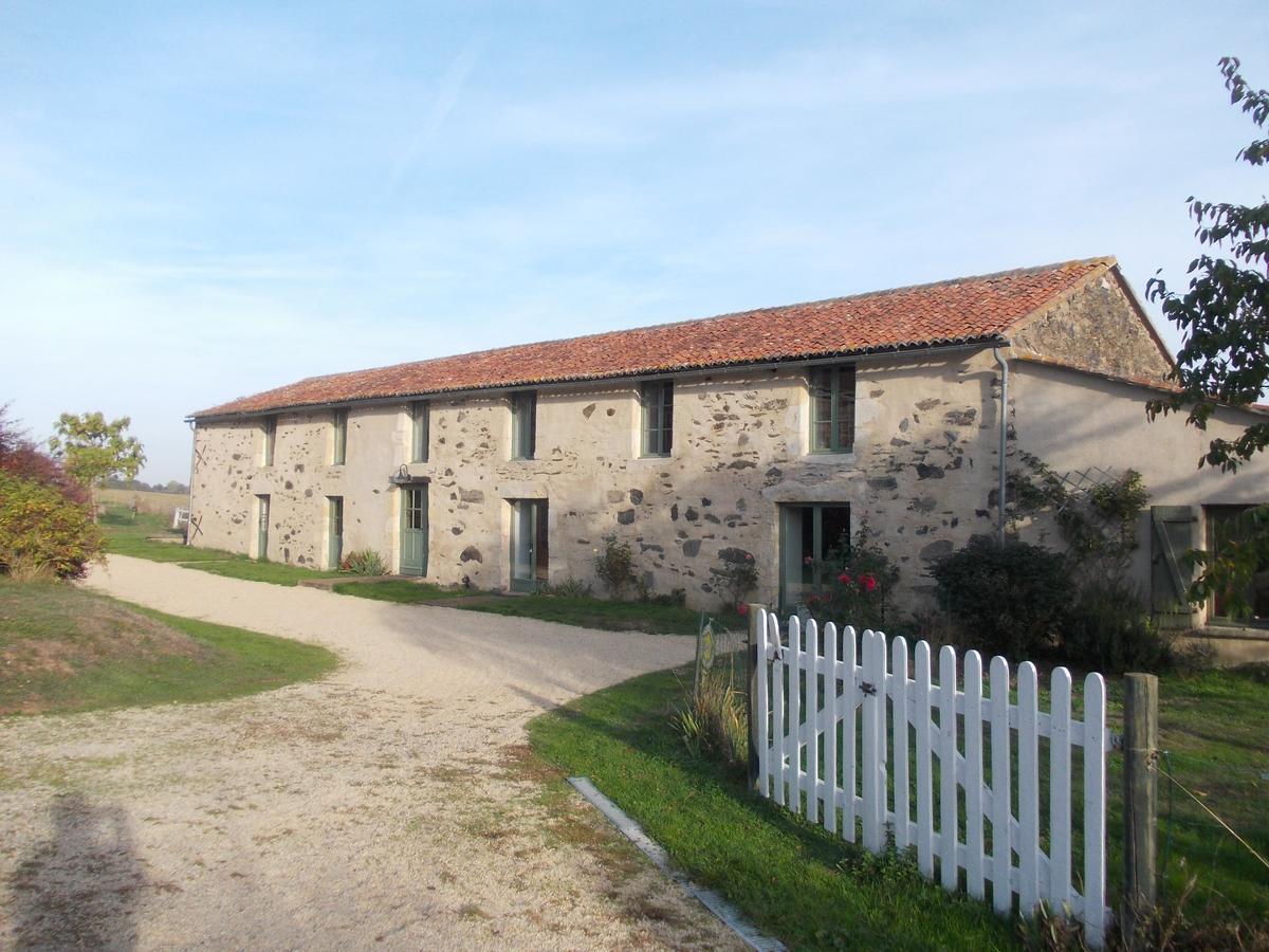 La Gaucherie aux Dames Vihiers Exterior foto